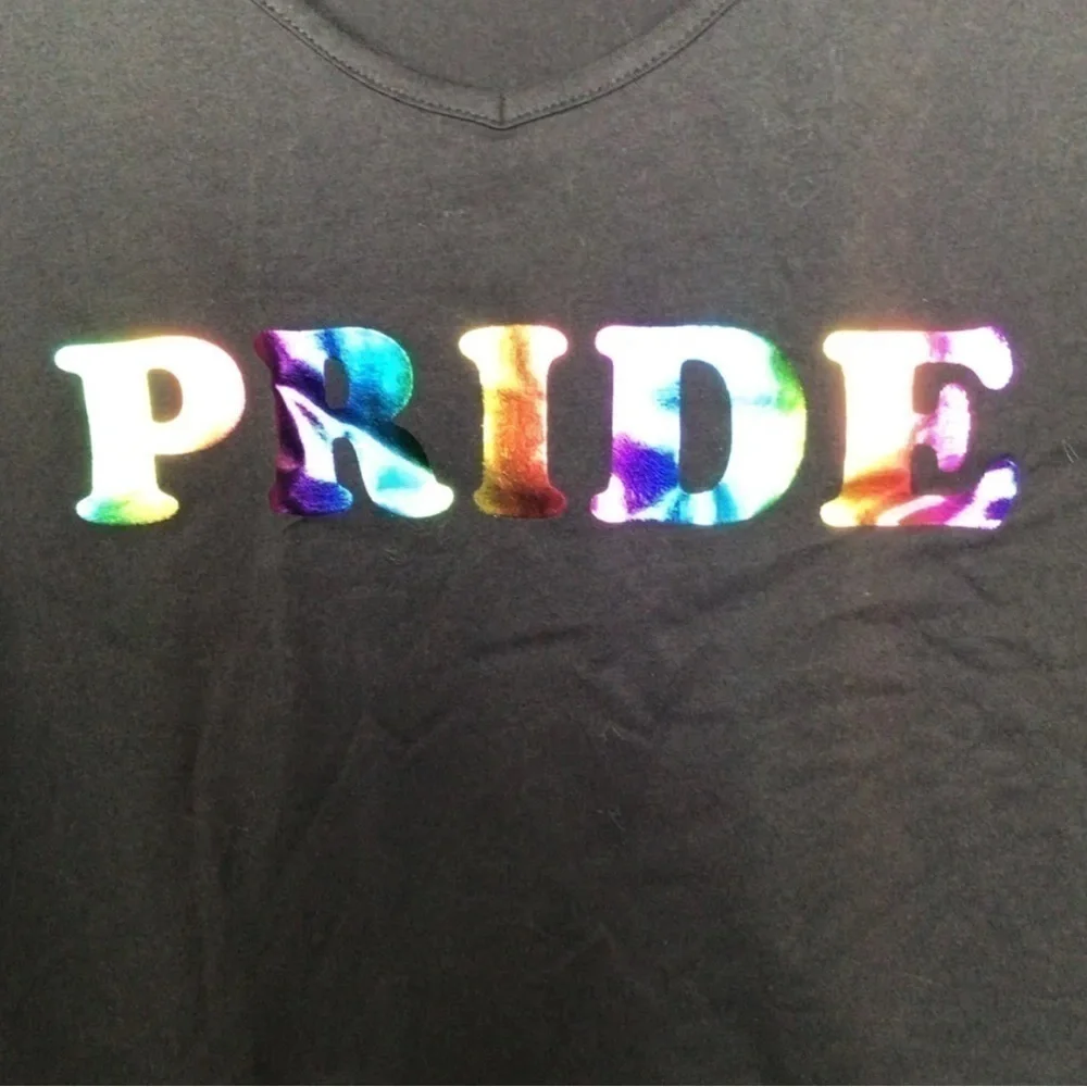 PRIDE Rainbow Colour T-Shirt - Picture 2 of 3